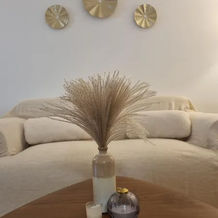 Apartment Hermes - Chateau *